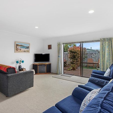 Riviera Casa - Mount Maunganui Holiday Home Экстерьер фото